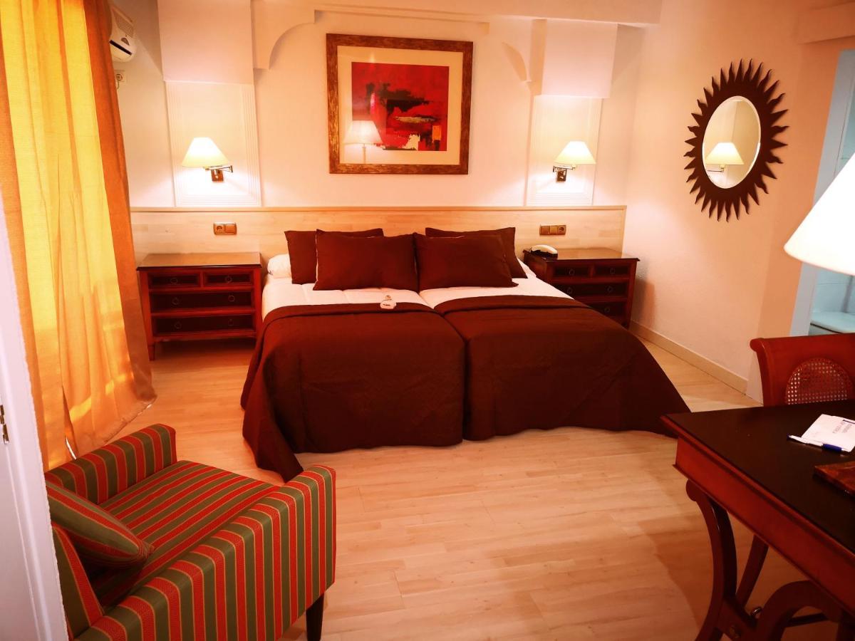 Hotel Polamar Santa Pola Ngoại thất bức ảnh